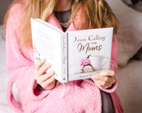 Jesus Calling for Moms: Devotions for Strength, Comfort, and Encouragement